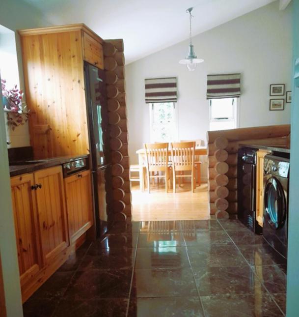 Ballyhoura Mountain Lodges Ballyorgan Ngoại thất bức ảnh